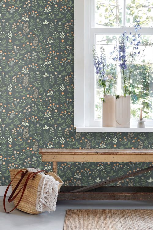 ESTAhome behang veldbloemen vergrijsd groen en oranje - 50 x 900 cm - 131098 - vtwonen shop