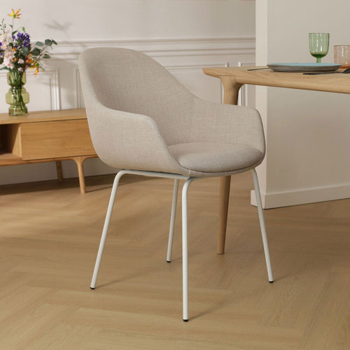 Nolon Nora-Mae Eetkamerstoel Beige - Armleuning - Witte Poten - vtwonen shop