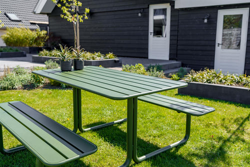 MaximaVida metalen picknicktafel Max olijfgroen - 150 cm - vtwonen shop