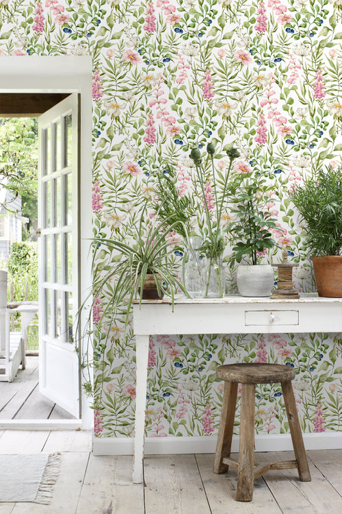 ESTAhome behang veldbloemen multicolor op wit - 50 x 900 cm - 131055 - vtwonen shop