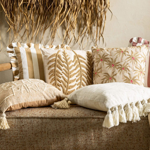 ZENNA - kussenhoes 45x45 cm - palmbomen - Almond Buff - bruin, beige