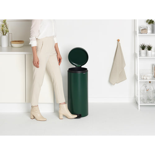 Brabantia Pedaalemmer NewIcon - 30L - kunststof binnenemmer - pine green - vtwonen shop