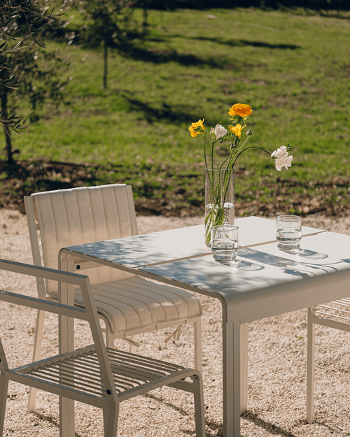 noo.ma Oto Table 80 x 80 cm - stalen buitentafel, Piazza Beige