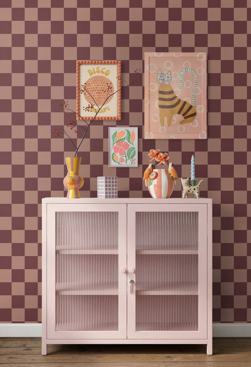 ESTAhome behang geblokt motief donker paars en terracotta roze - 50 x 900 cm - 131927
