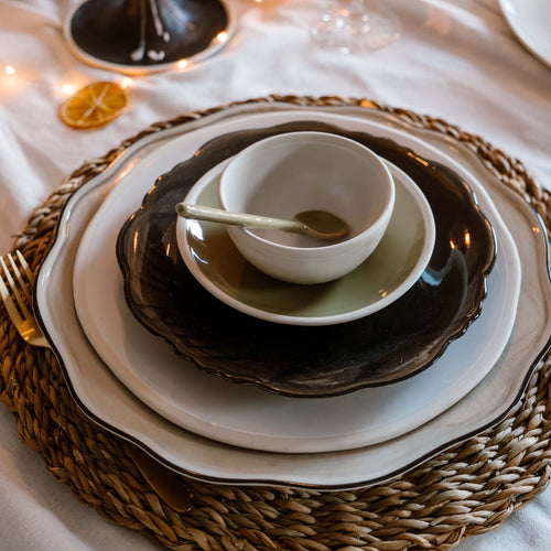 The Table Atelier Dinerbord  26 cm Milk - vtwonen shop