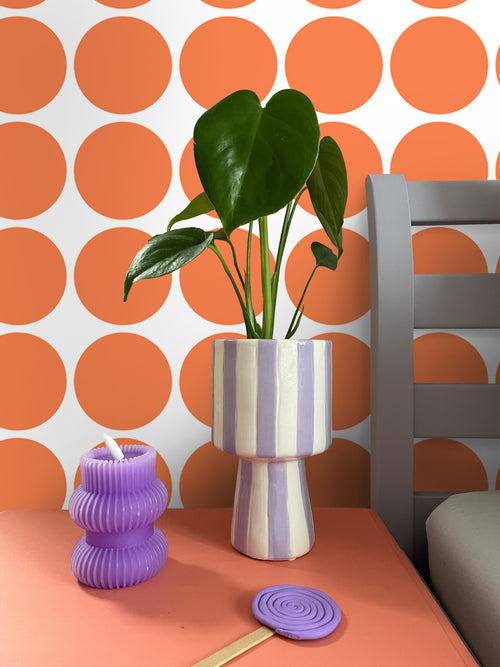 ESTAhome behang grote bollen oranje - 50 x 900 cm - 131558 - vtwonen shop