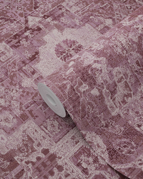 ESTAhome behang oosters kelim tapijt donker paars - 50 x 900 cm - 131362 - vtwonen shop