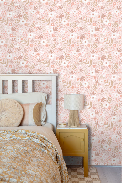 ESTAhome behang bloemetjes licht roze - 50 x 900 cm - 131065 - vtwonen shop