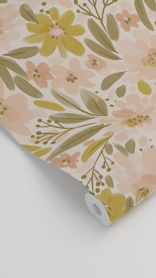 ESTAhome behang bloemen zacht roze, okergeel en vergrijsd groen - 50 x 900 cm - 130924 - vtwonen shop