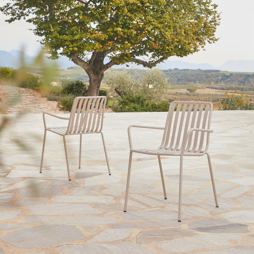 Tikamoon Metalen leunstoel in crèmekleur - Beige - vtwonen shop