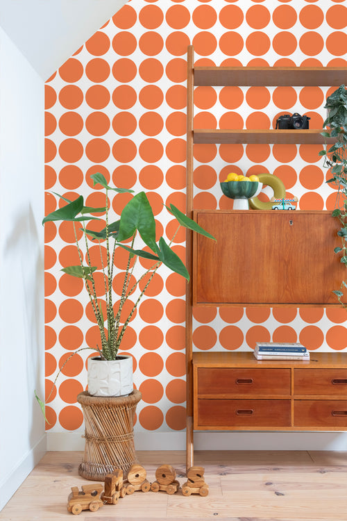 ESTAhome behang grote bollen oranje - 50 x 900 cm - 131558 - vtwonen shop