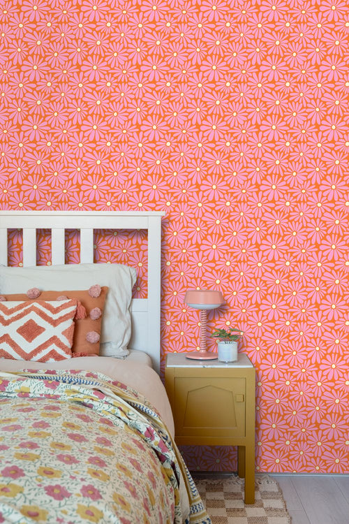 ESTAhome behang madeliefjes roze, oranje en geel - 50 x 900 cm - 131815