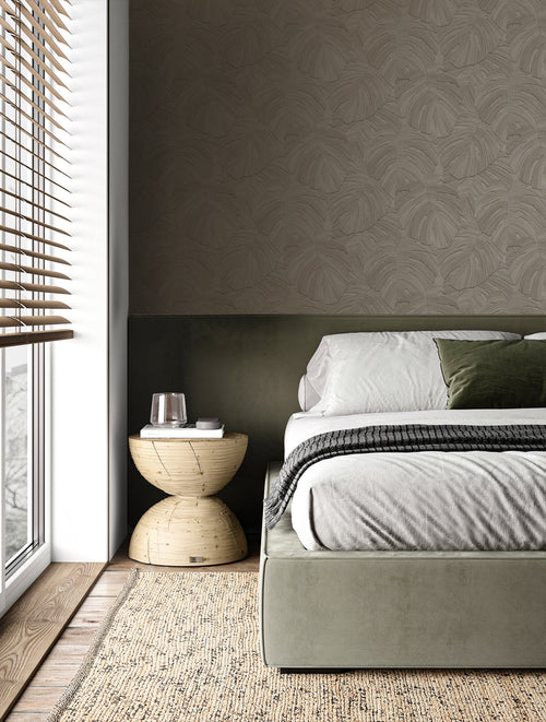 Origin Wallcoverings behang tropische bladeren donker beige - 53 cm x 10.05 m - 348026 - vtwonen shop