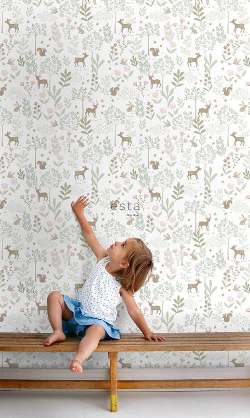 ESTAhome behang bos met bosdieren groen en roze - 53 cm x 10.05 m - 139519