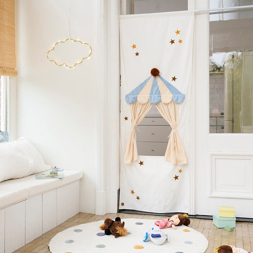 Petite Amélie Poppenkast voor deur Légende