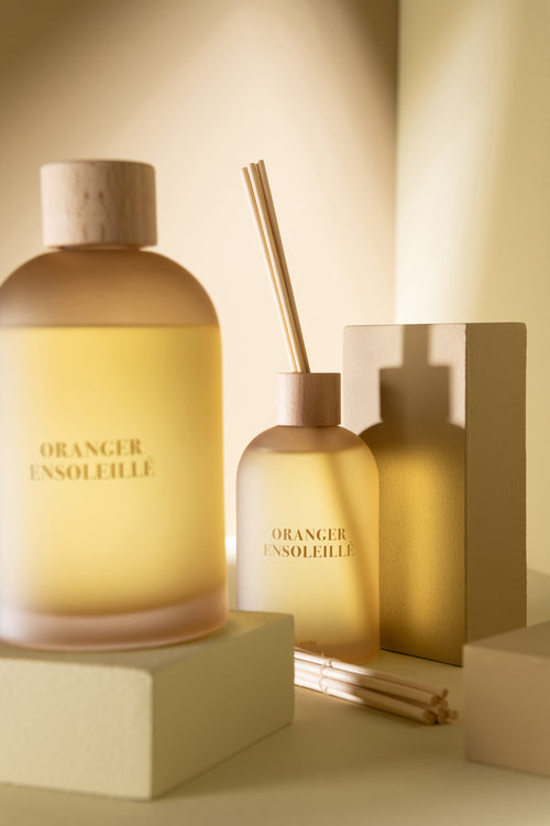 J-Line geurolie + stokjes Accords Essentiels - Oranger Ensoleillé - geel - 250 ml - vtwonen shop