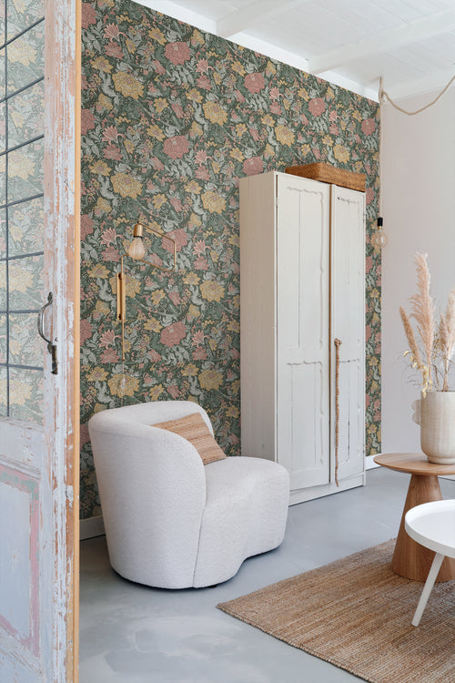 ESTAhome behang vintage bloemen blauwgroen, oudroze en okergeel - 50 x 900 cm - 131198