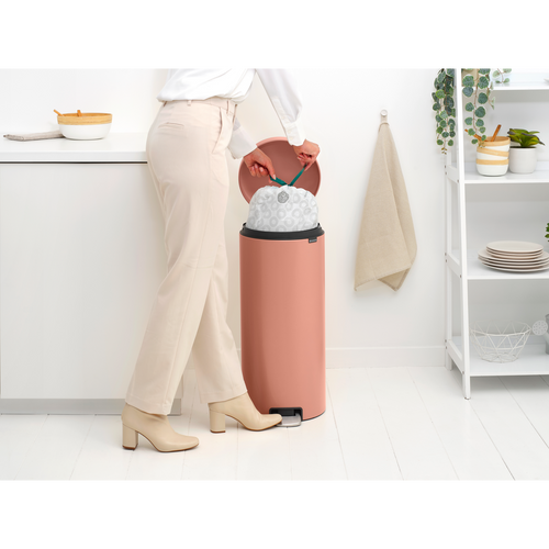 NewIcon pedaalemmer 30 liter met kunststof binnenemmer - Warm Copper - vtwonen shop