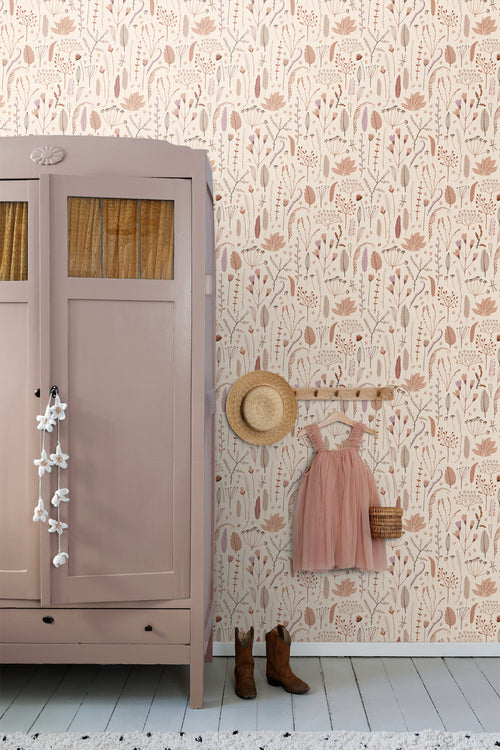 ESTAhome behang veldbloemen warm beige, terracotta en paars - 50 x 900 cm - 131161 - vtwonen shop