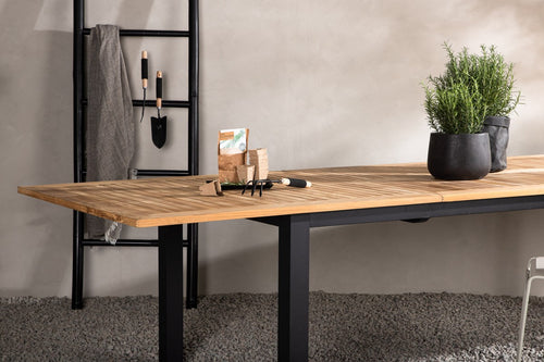 Rebellenclub Rechthoekige Tuintafel Castor - 224 x 100 cm - Zwart - vtwonen shop