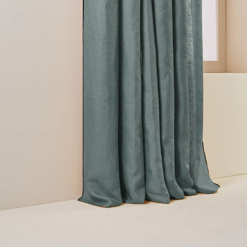 Madura Gordijn Carlina groen van grijze en zwarte hommel 140x350 cm