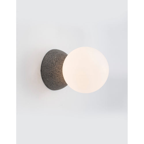 Merano Inuvik Wandlamp Grijs Beton, Opaalglas LED G9