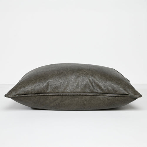 Darcy & Duke sierkussen Art Leather Military - Groen - 40x60cm