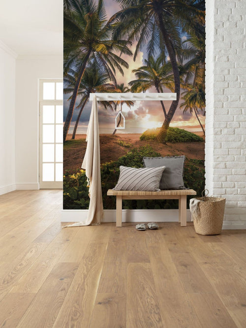 Sanders & Sanders fotobehang palmbomen op het strand groen en beige - 200 x 280 cm - 612576