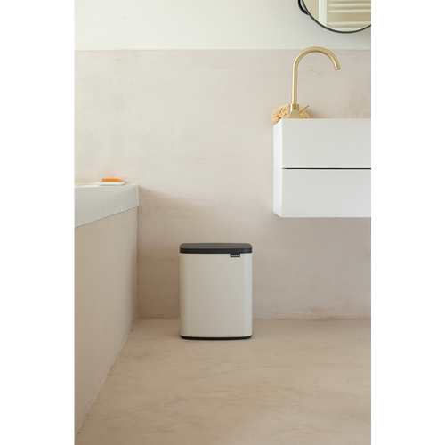 Brabantia Prullenbak Bo - 12 L - soft beige - vtwonen shop