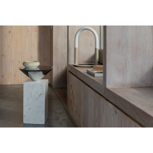 Zuiver Pride Bijzettafel Rond 30 cm Metaal/ Marmer Wit - vtwonen shop