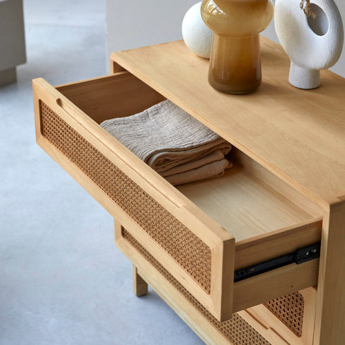 Tikamoon Ladekast van massief iepenhout en vlechtwerk - Naturel - vtwonen shop