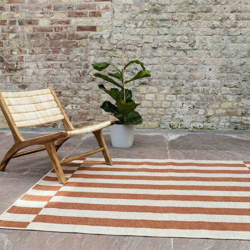 Buitenkleed Metro Stripe Roest/Wit - Interieur05