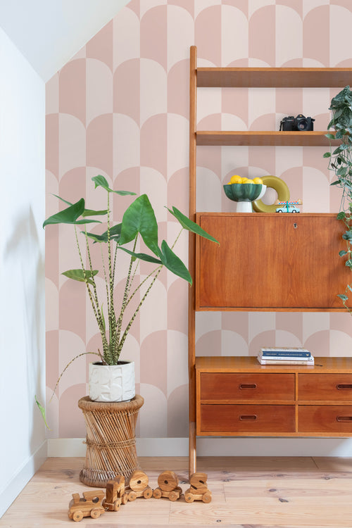 ESTAhome behang art deco bogen zacht roze en licht roze - 53 cm x 10.05 m - 139992 - vtwonen shop