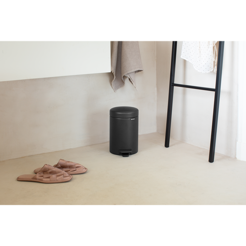 Brabantia NewIcon Pedaalemmer, 3 liter, kunststof binnenemmer - Mineral Infinite Grey
