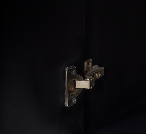 Laag dressoir met 2 deuren en 4 laden van MDF met bloemenpatroon - vtwonen shop