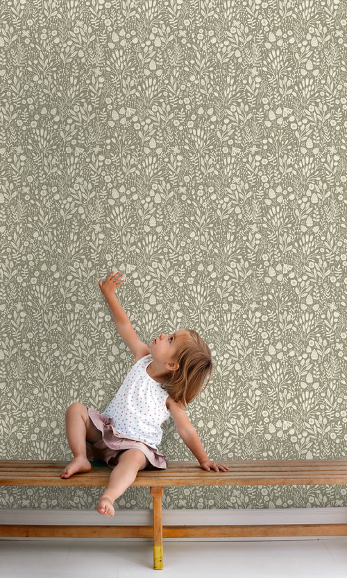 ESTAhome behang bloemetjes licht olijf groen - 50 x 900 cm - 131251 - vtwonen shop