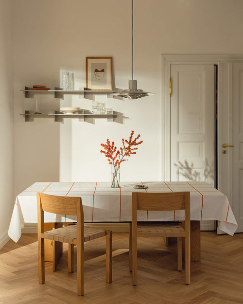noo.ma Toli Chair - minimalistische eetkamerstoel, massief beukenhout, gevlochten katoenzitting, mat transparant afgewerkt