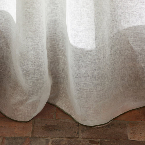 Madura Veiling Shadow puur witte en groene hommel 140x350 cm