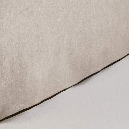 Madura Hoes voor boxspring Carlina snaar en zwarte hommel 180x200 cm