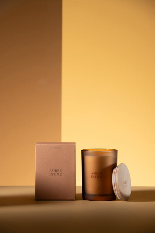 J-Line geurkaars Accords Essentiels - Ambre Intime - oker - 38U