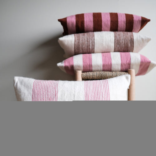 Household Hardware - kussen - Zacht Roze - Dunne Strepen - vtwonen shop