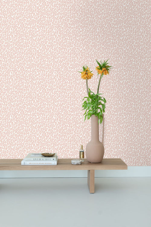 ESTAhome behang panterprint zacht roze - 53 cm x 10.05 m - 139150