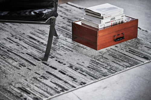 Vloerkleed MOMO Rugs Shangri La Sunrise Grey (Outlet) 200x300 cm