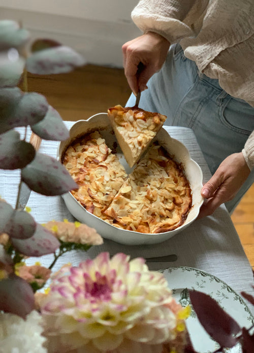 Emile Henry Madeleine Schaal rond gegolfd - Ø270mm - H 65mm - Argile - vtwonen shop