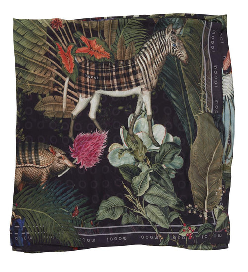 MOOOI decoratiekussen Menagerie XL Scarf - 132x285 / 52x112 Inch cm - raven - vtwonen shop