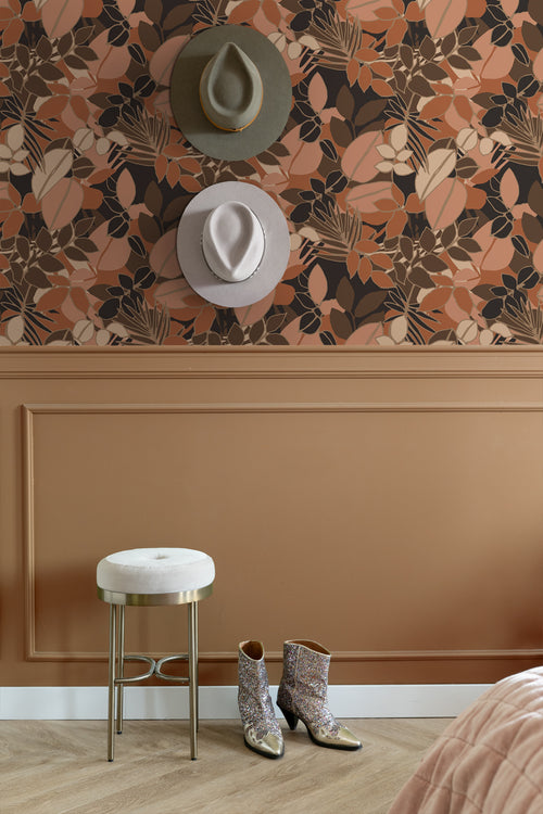 ESTAhome behang bladeren terracotta roze, bruin en zwart - 50 x 900 cm - 139850 - vtwonen shop