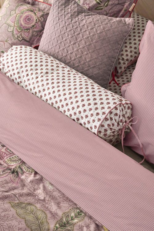 Pip Studio Decoratiekussen Jaipur Flower - 22 x 70 cm - Licht roze