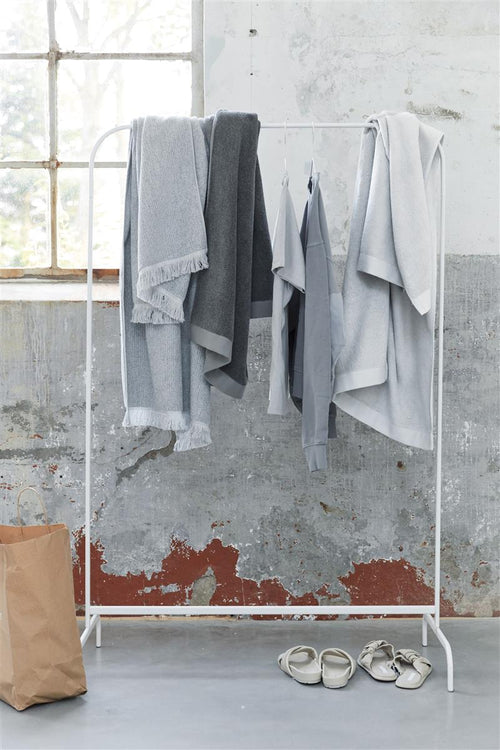 vtwonen gastendoek Groove - 30x50 cm - antraciet - vtwonen shop