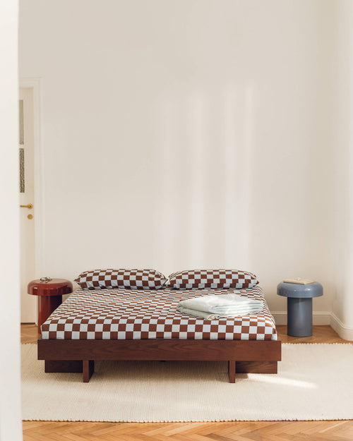 noo.ma Plu Pillowcase katoensatijn 300 TC 60x70 cm, Baby Blue & Cocoa Brown