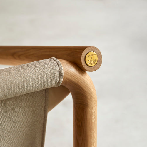 Tikamoon Fauteuil van licht massief eikenhout en crèmekleurig fluweel - Beige - vtwonen shop